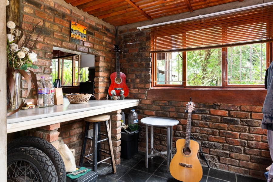 3 Bedroom Property for Sale in Denneoord Western Cape